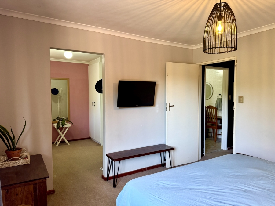 3 Bedroom Property for Sale in Glen Ive Western Cape